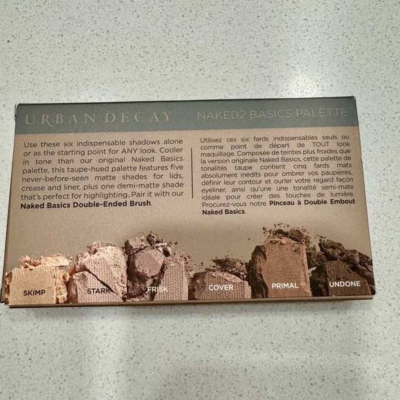 NAKED2 urban decay eye shadow palette - Picture 2 of 3
